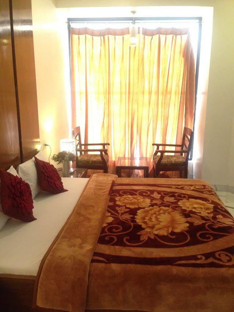 Namaskar Residency Hotel Amritsar Exterior foto