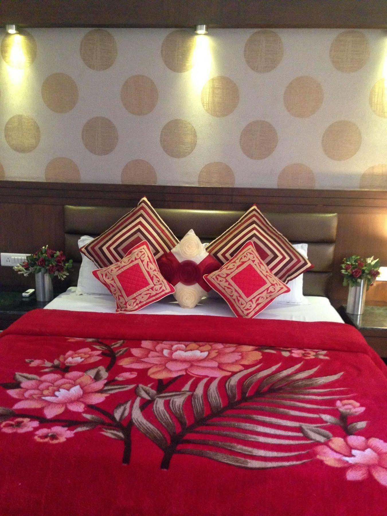 Namaskar Residency Hotel Amritsar Exterior foto